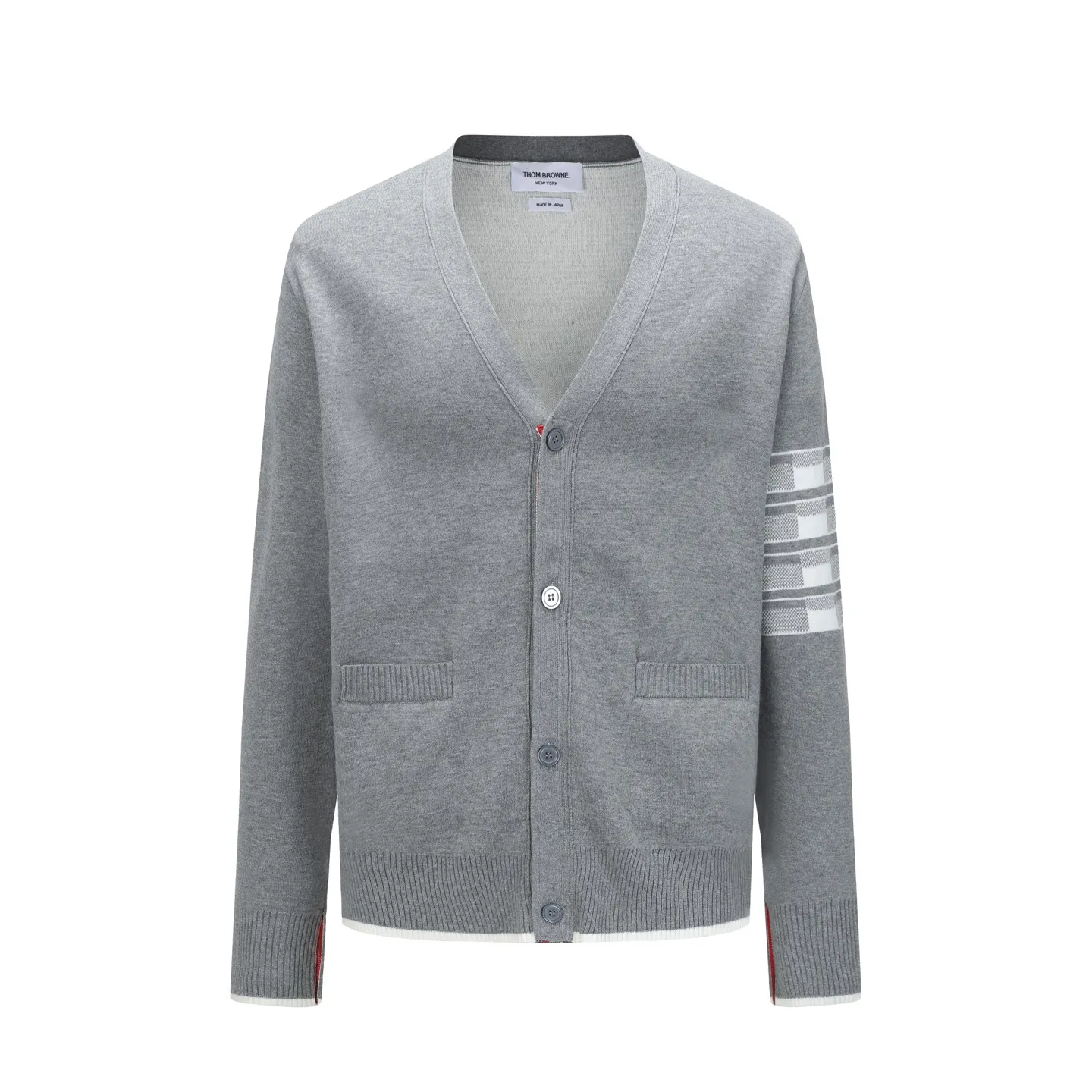 THOM BROWNE · 4 V ：Blue White Size：S M L Thom Browne 1965 ， 1997 。 Giorgio Armani ， Club Monaco ， 。Browne ， 、 。 ， 。 Thom Browne Classic ， 、 Classic。